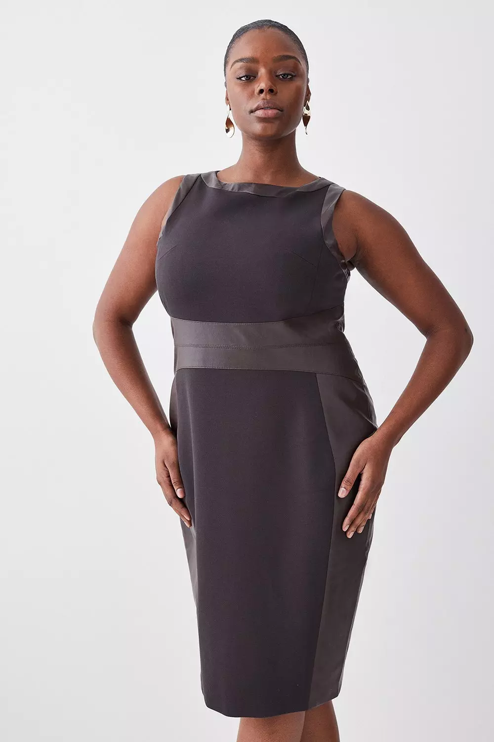 Plus size store black pencil dress