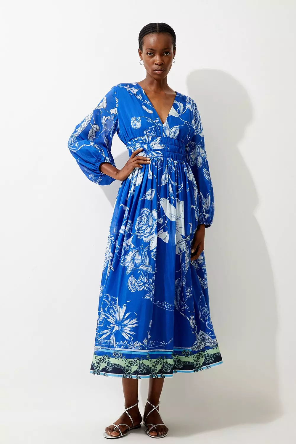 Cotton maxi store dress with sleeves