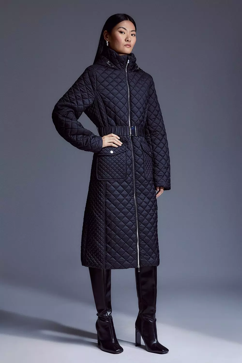 New Look longline diamond quilted padded coat in black