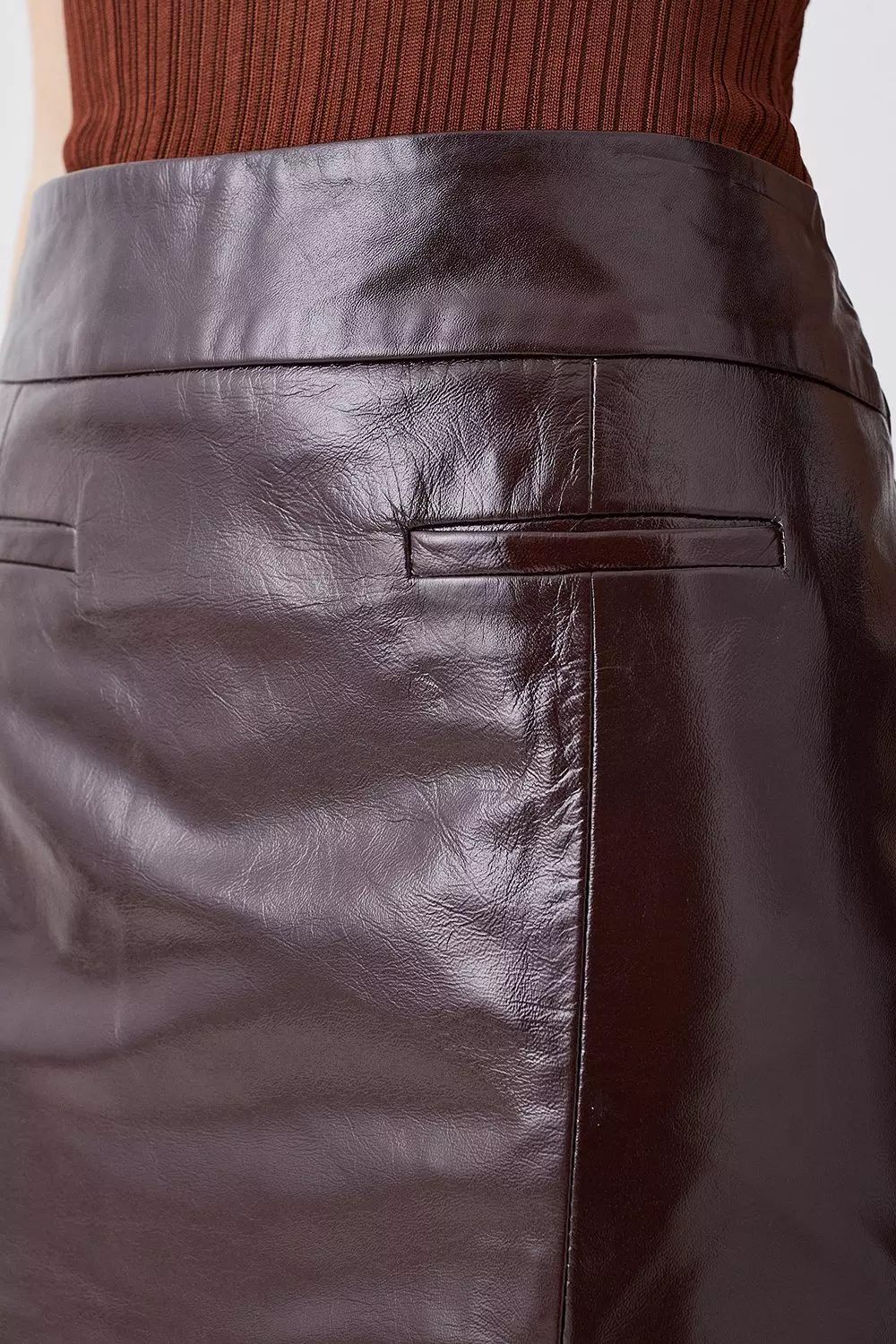 Karen millen burgundy outlet leather skirt