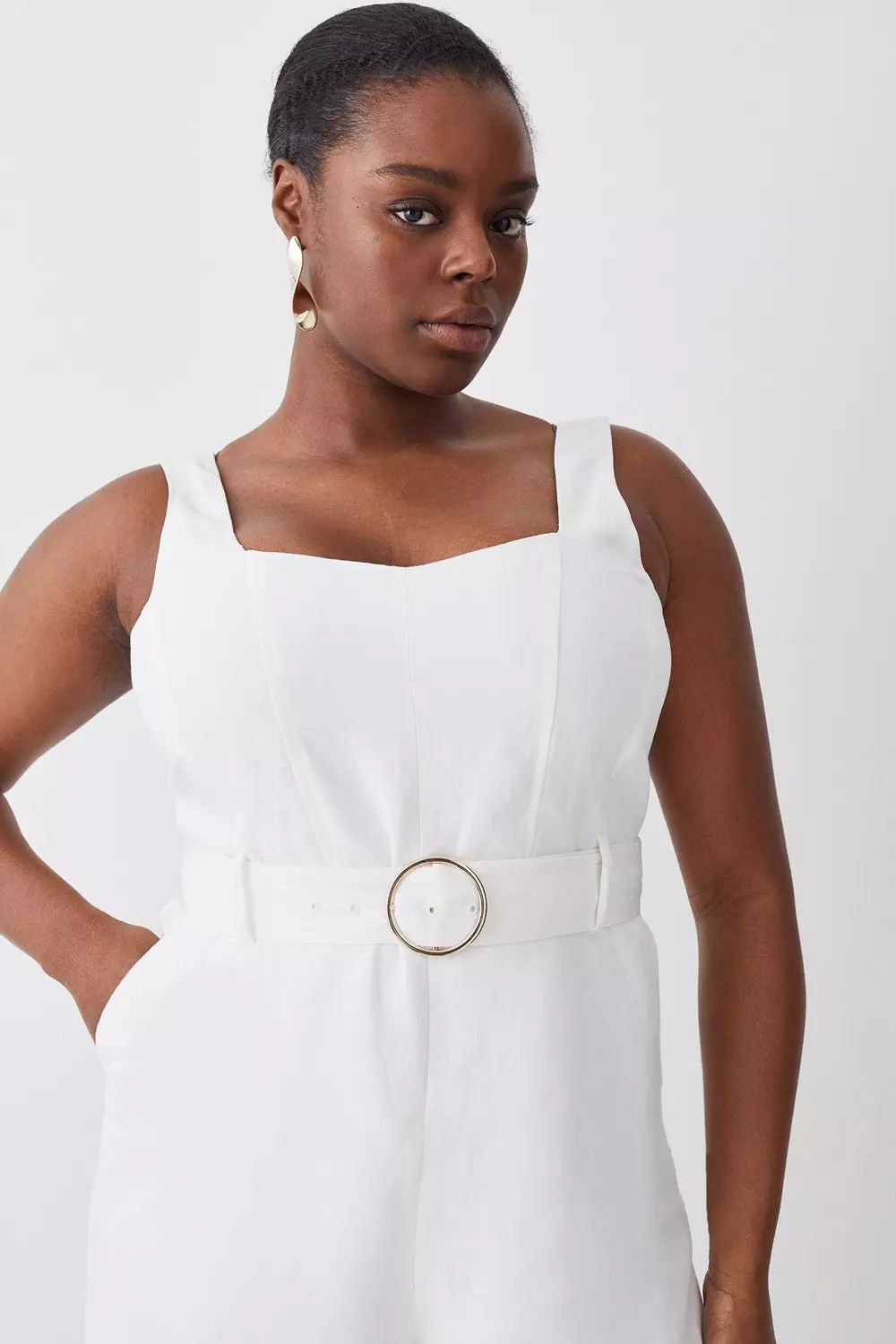 White linen hot sale plus size jumpsuit