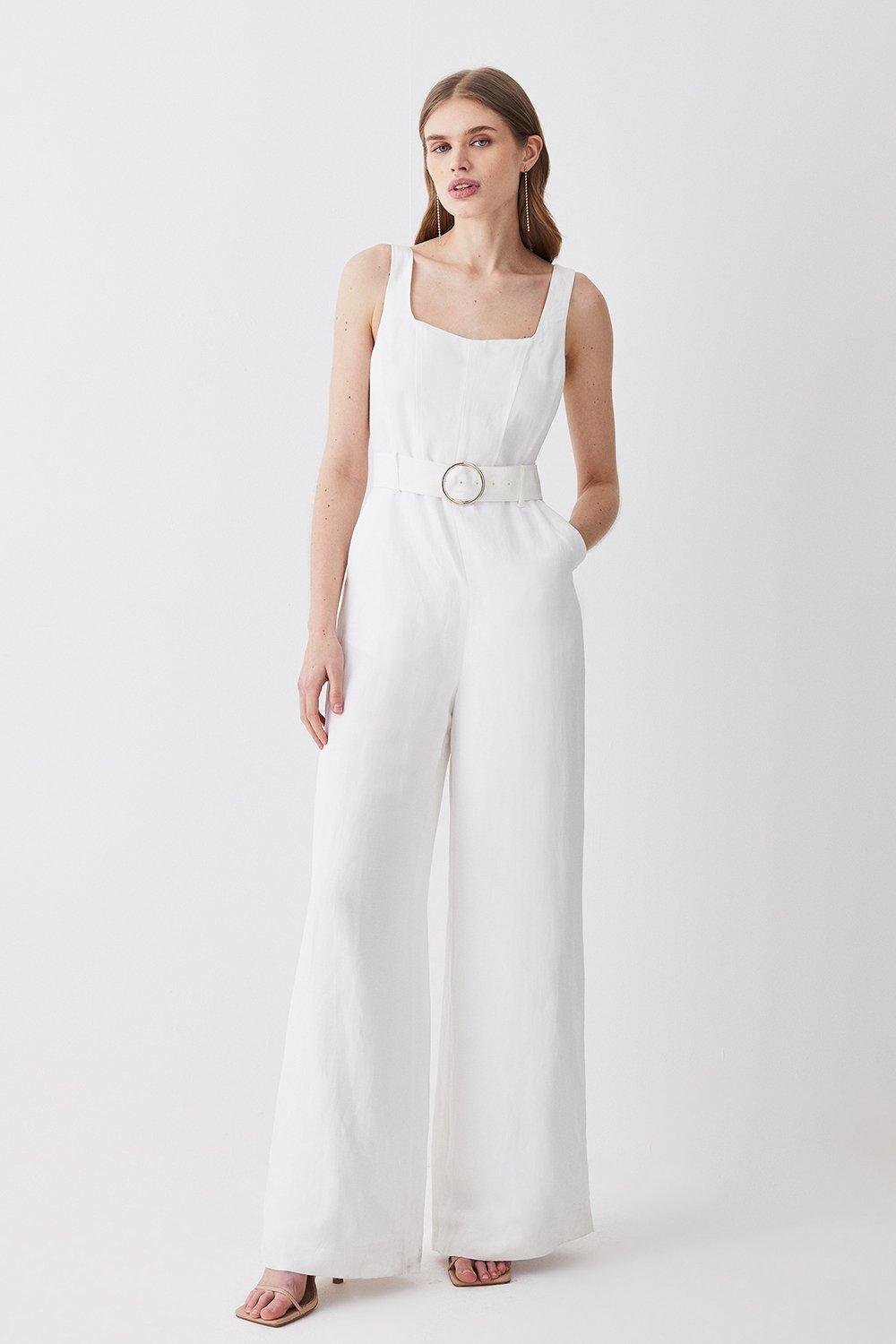 summer staple: linen wide-leg pants - Bikinis & Passports