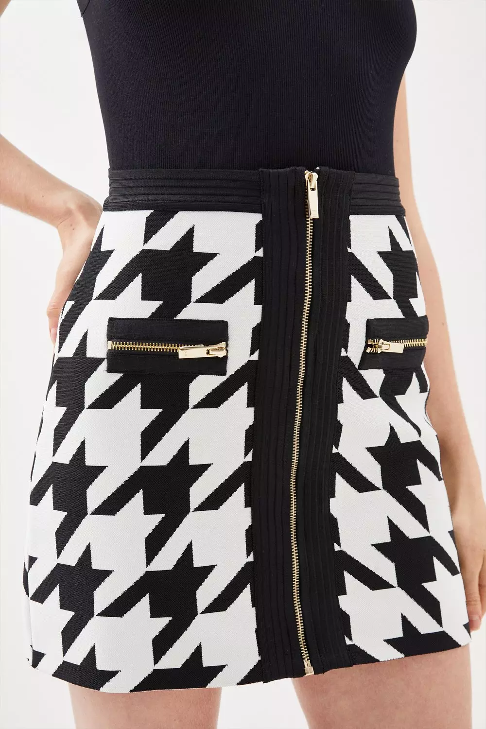 Black Tape Houndstooth Mini Skirt – BK's Brand Name Clothing