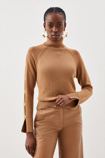 Premium Alpaca Wool Blend Knit Turtleneck Sweater With Open Sleeve Detail camel