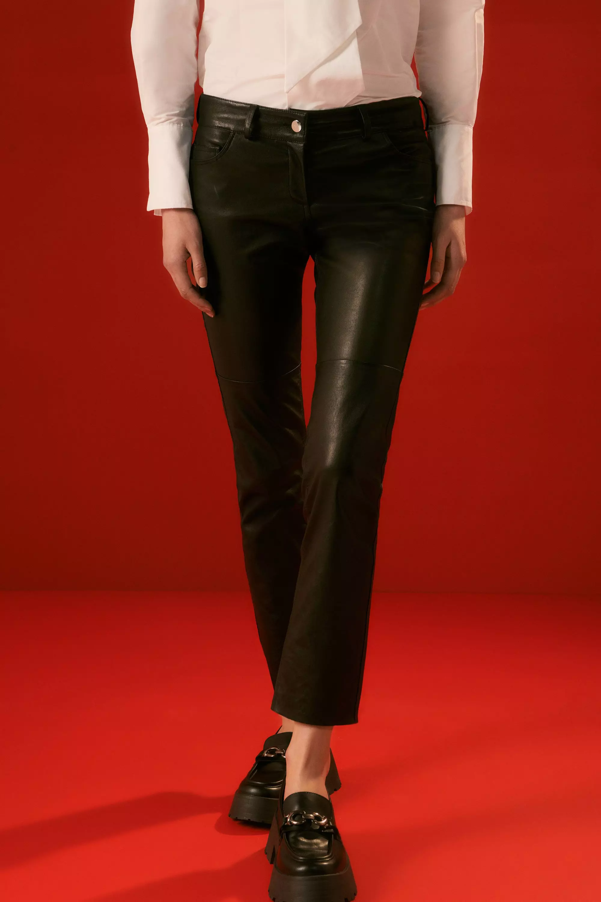 Stretch leather trousers