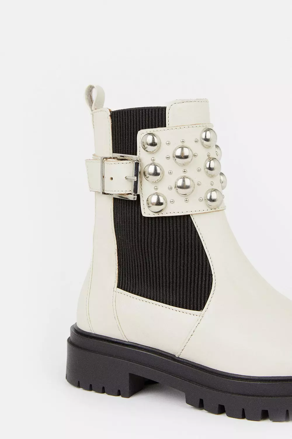 Stud chelsea outlet boots