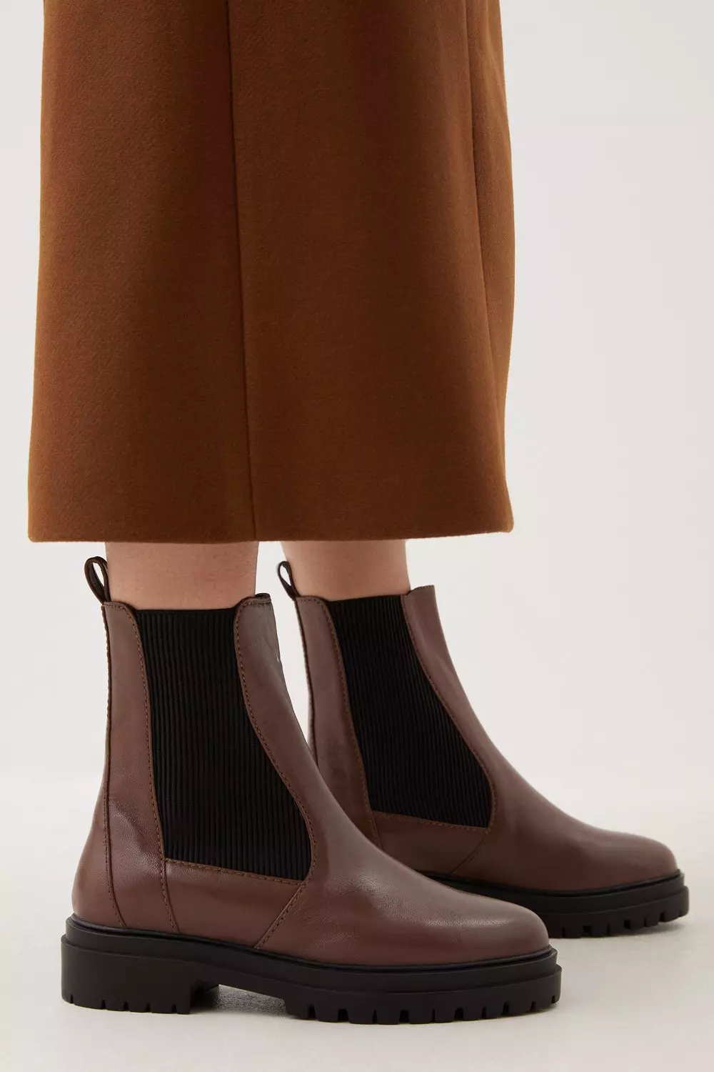 Chunky flat chelsea boots sale