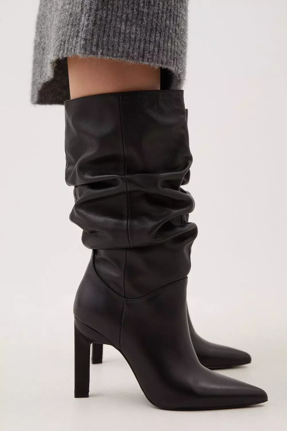 Mid calf black outlet boots no heel