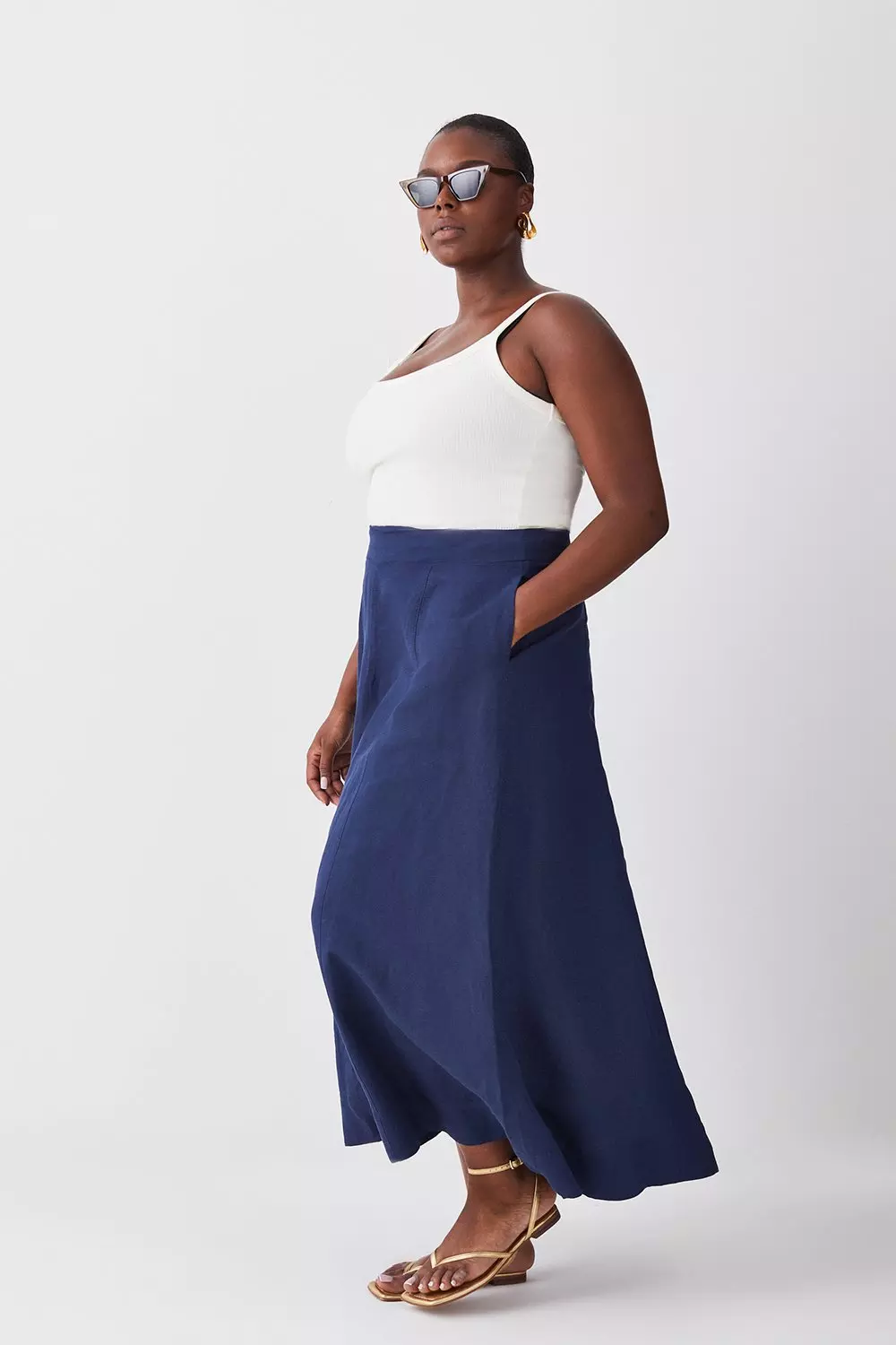 Blue pleated 2025 linen skirt