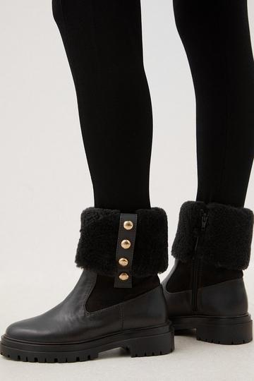 Shearling Leather Trim Detail Chelsea Boot black