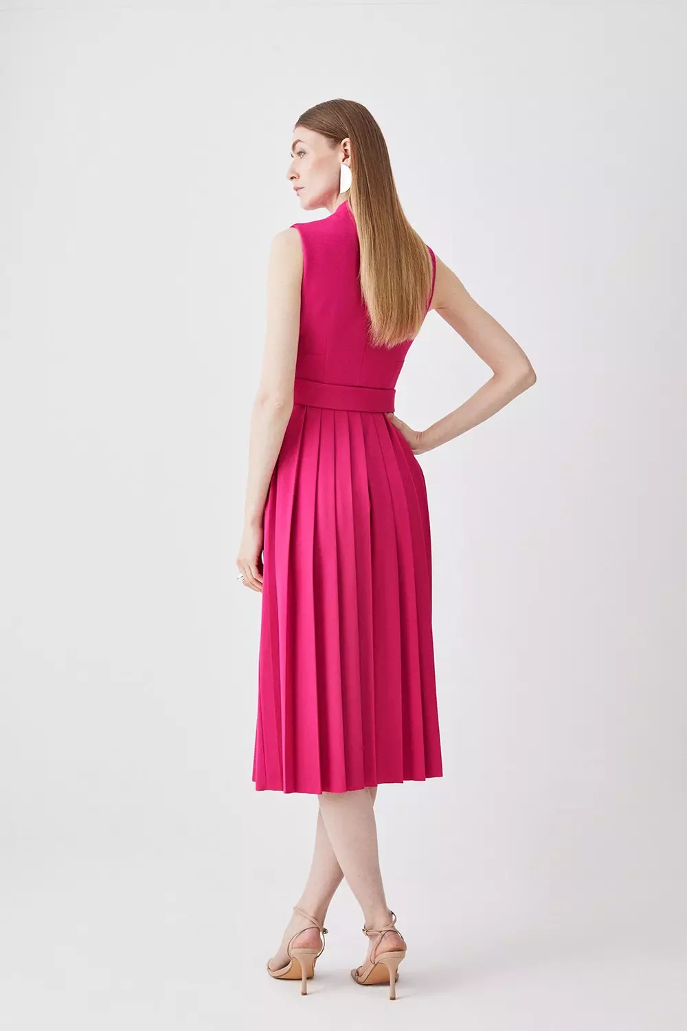 Crepe Sleeveless Pleat Detail Midi Dress