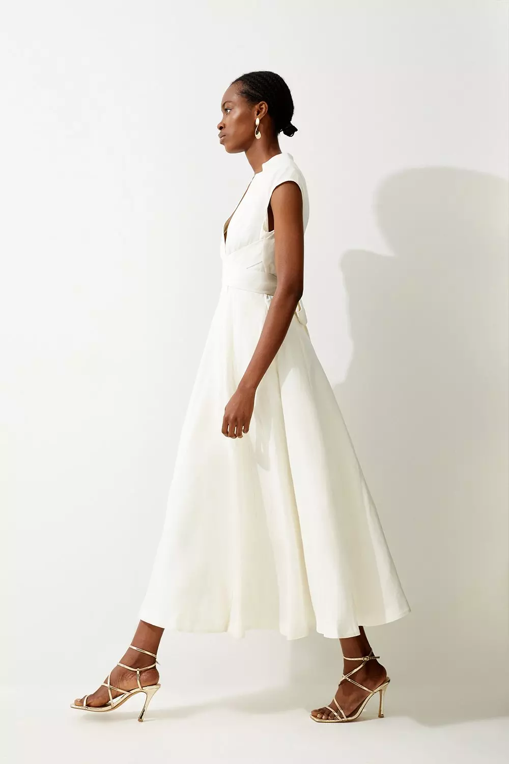 White midi best sale dress a line