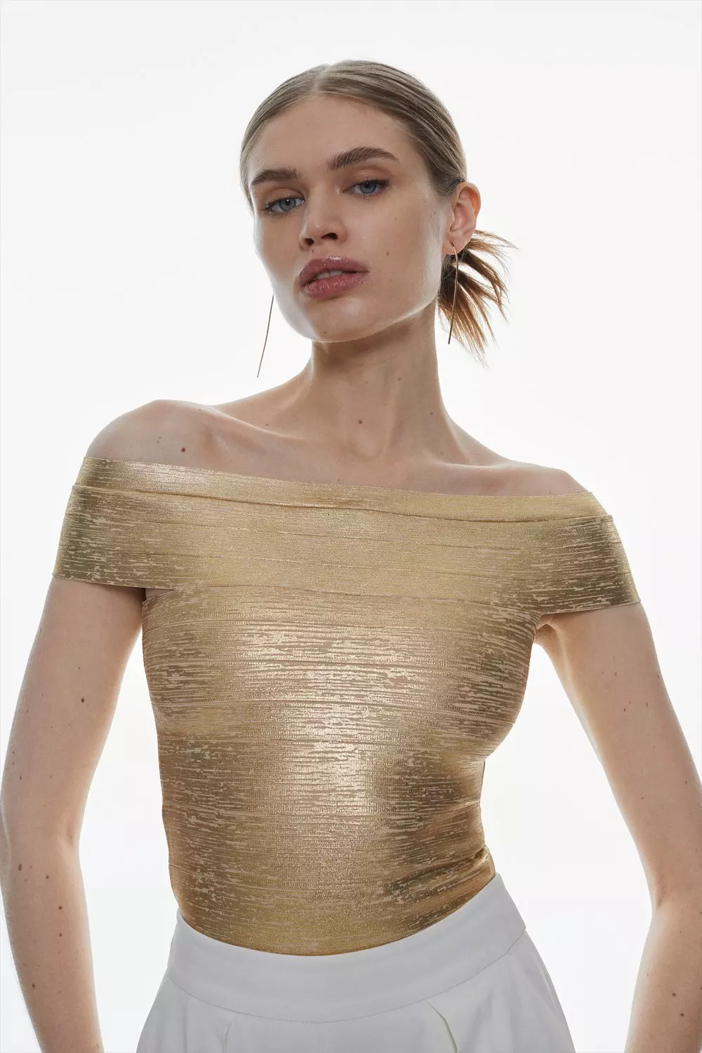 Gold off discount the shoulder top