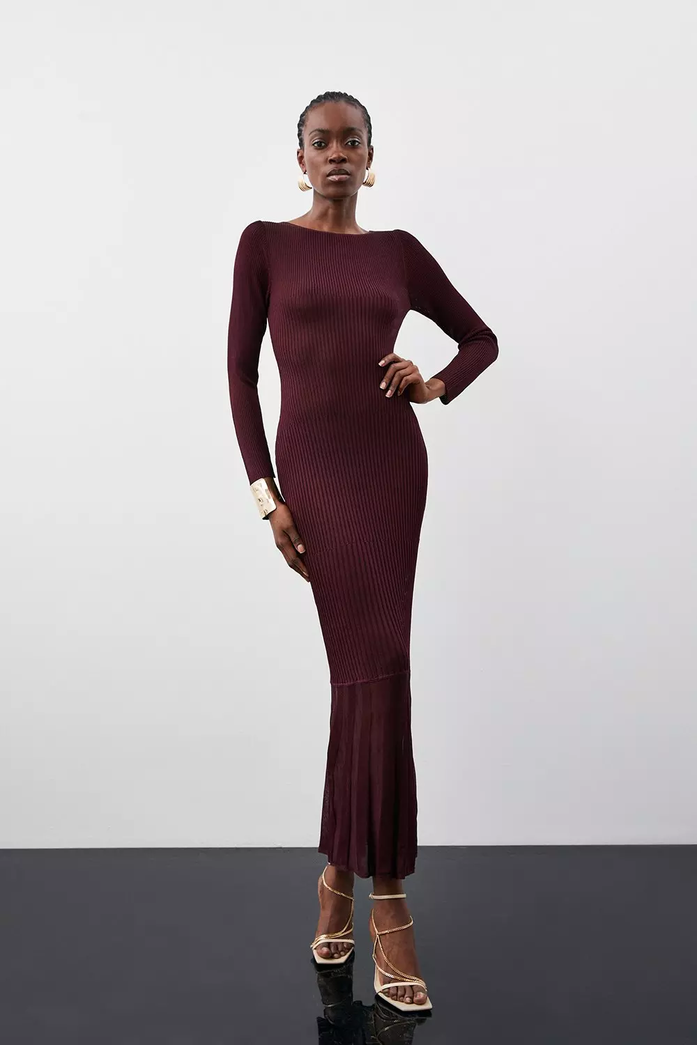 Burgundy Ribbed Knit Midi Dress