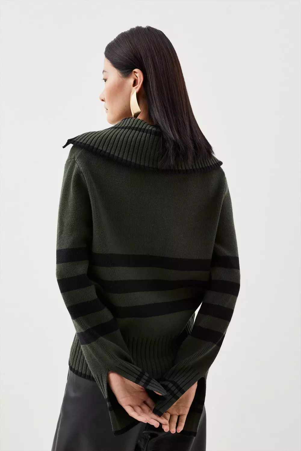 Green striped hot sale turtleneck sweater