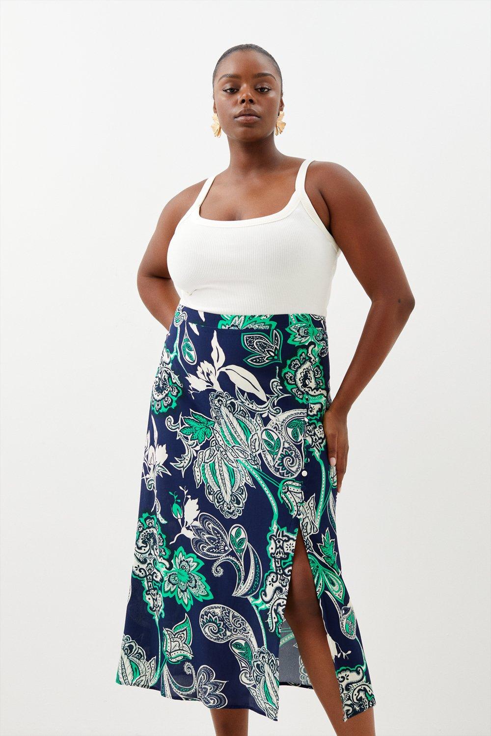 Plus size holiday store shop