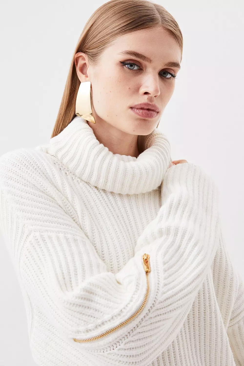 White turtleneck sweater in cashmere and wool blend - Creamy White