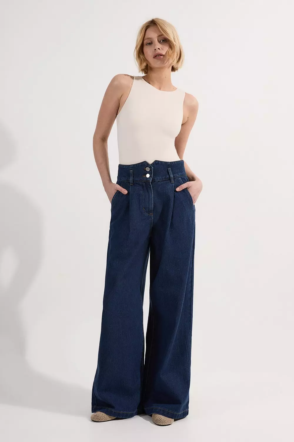 A New Day Women's High-Rise Belted Denim Wide Leg Pants, Indigo, 0 