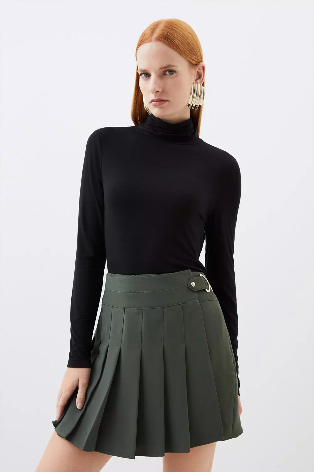 Black Pleated Tailored Mini Skirt