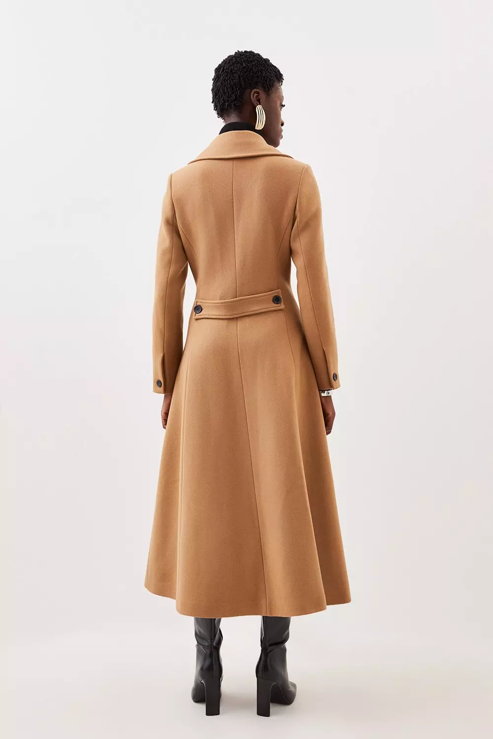 Skirted store wool coat