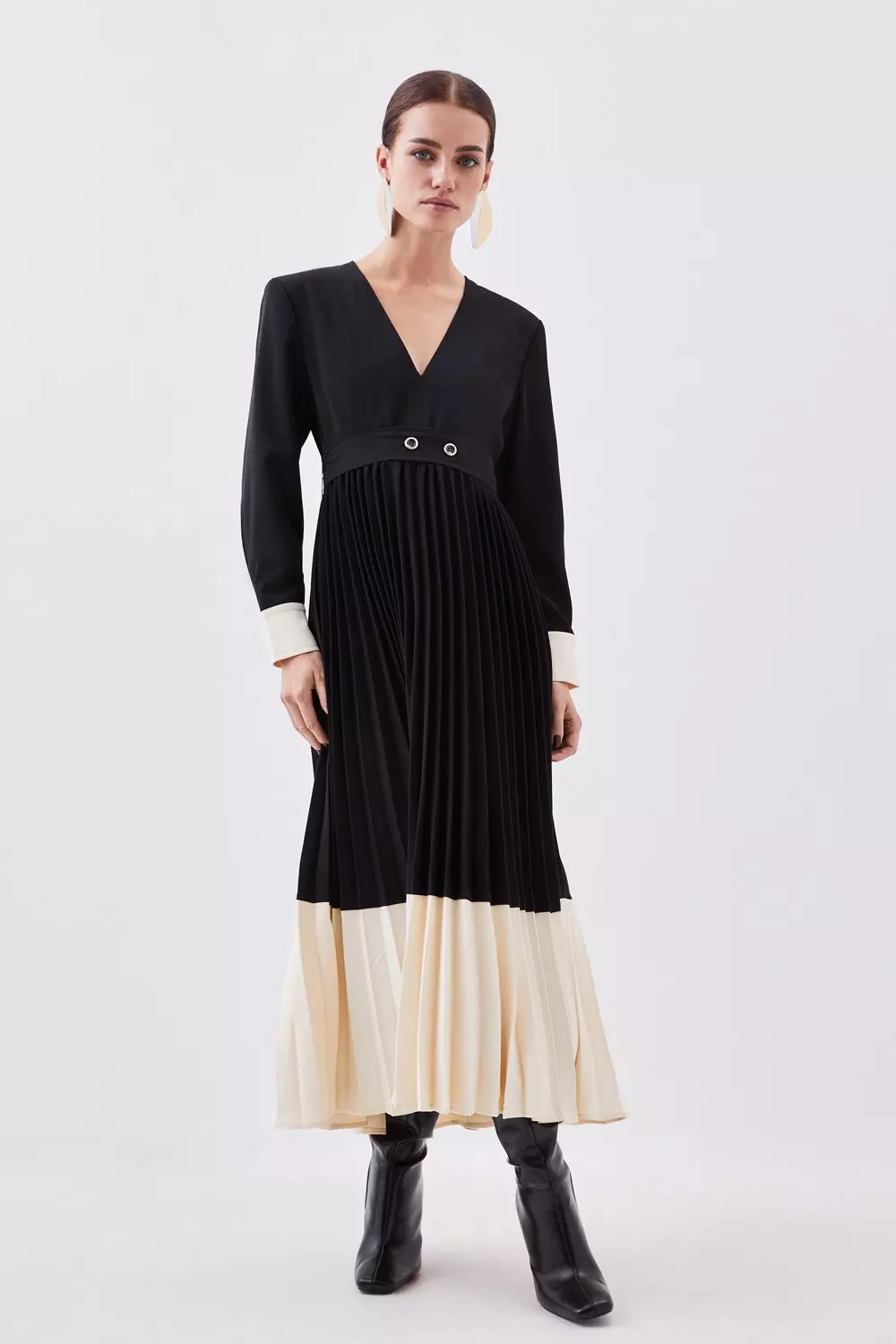 Black dress hotsell with coloured pleats