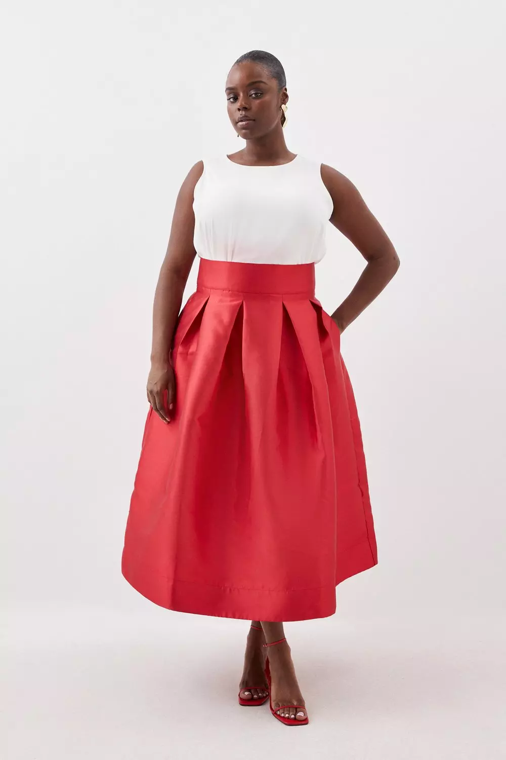 A line outlet midi red skirt