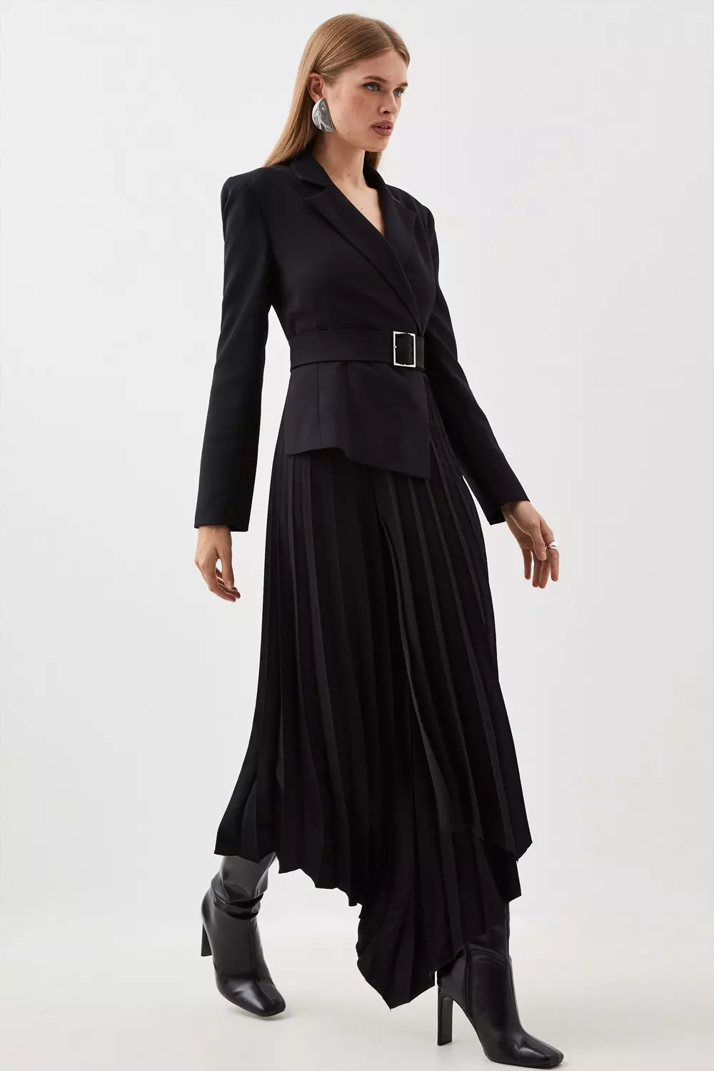 Wednesday Belted Pleated Skirt - Black