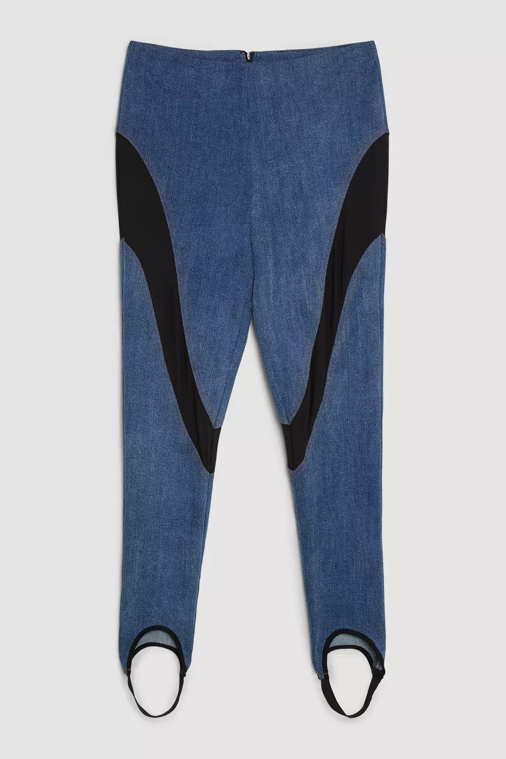 Stretch jeans with outlet stirrups