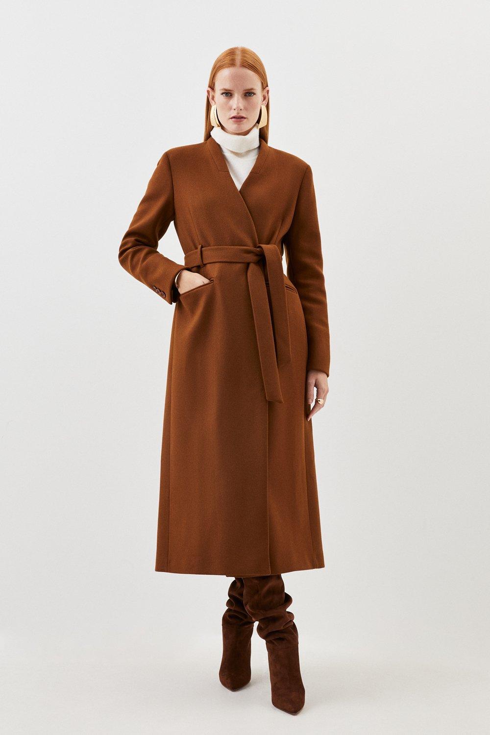 Belted Manteco wool coat