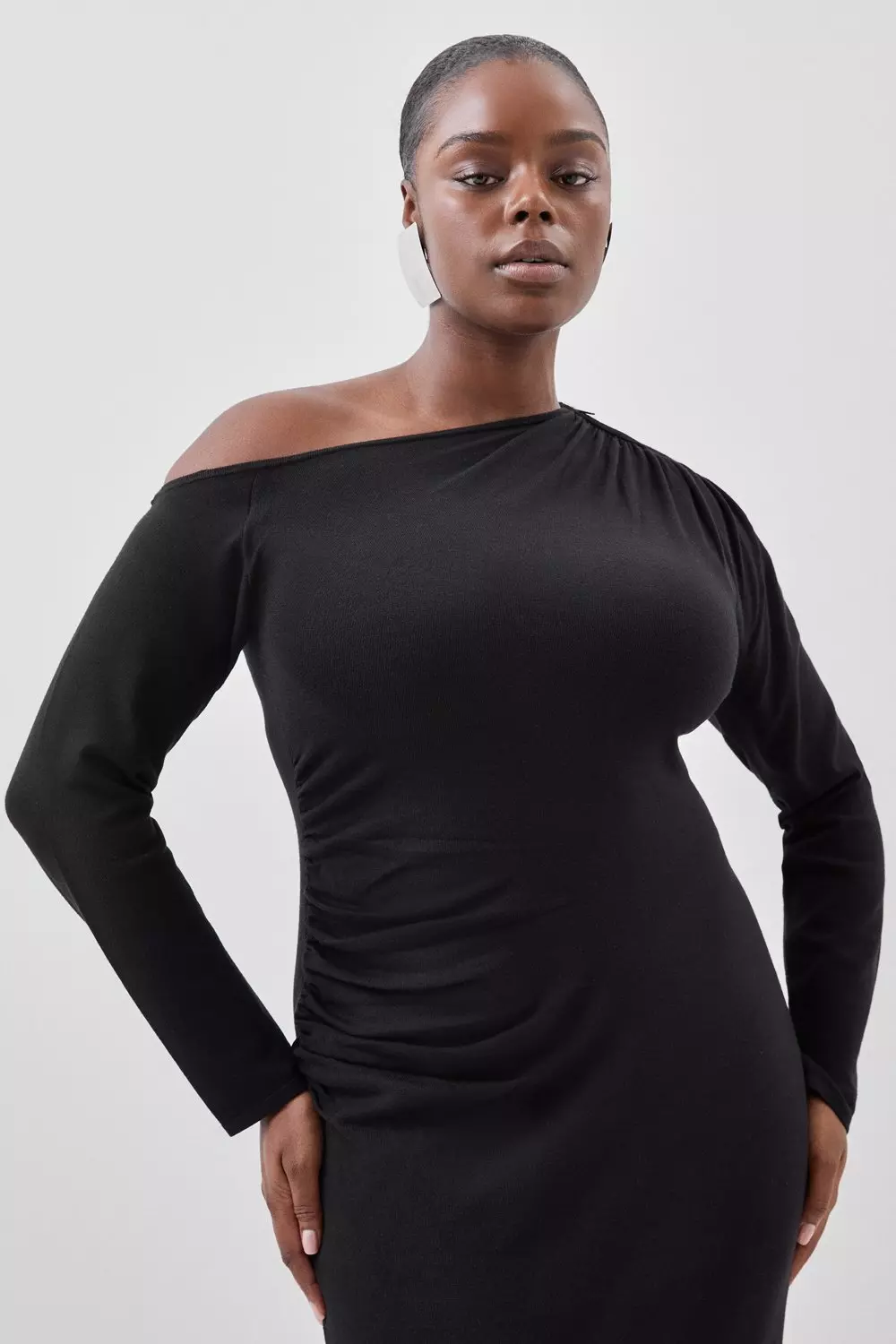 Black bodycon dress size hot sale 18