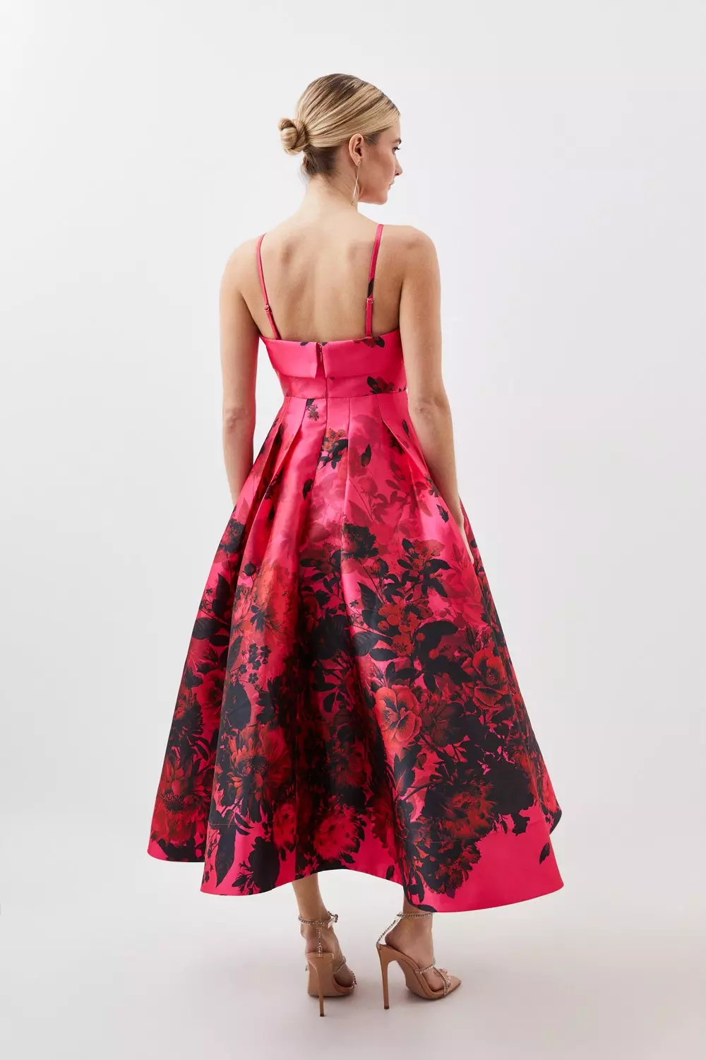 Red prom dress store petite