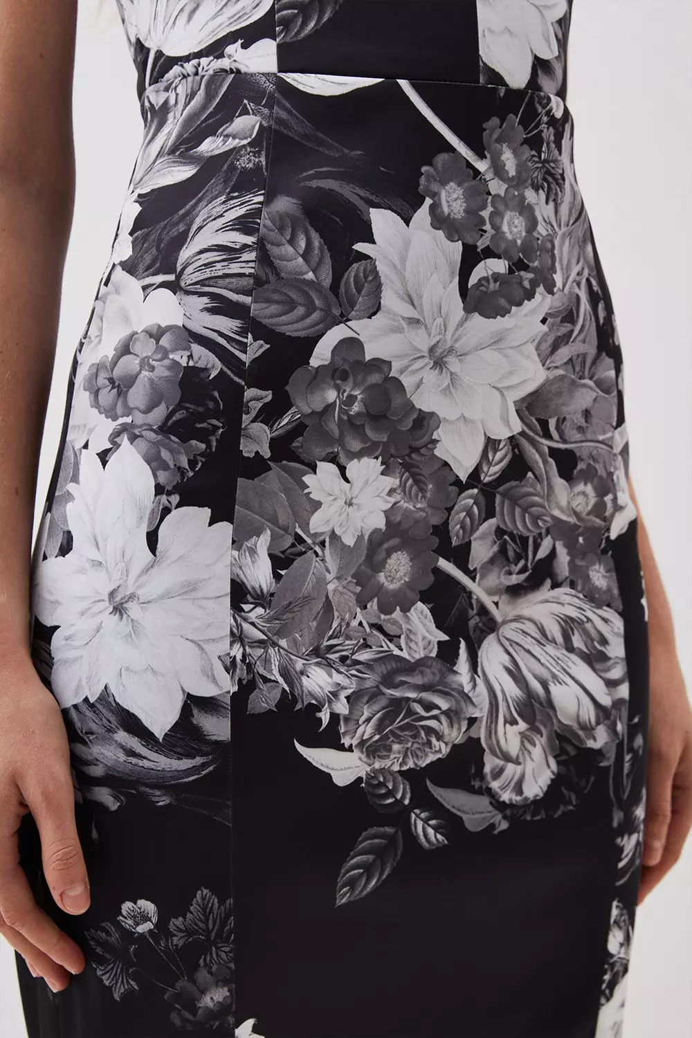 Italian Structured Satin Floral Bloom Printed Pencil Dress Karen Millen