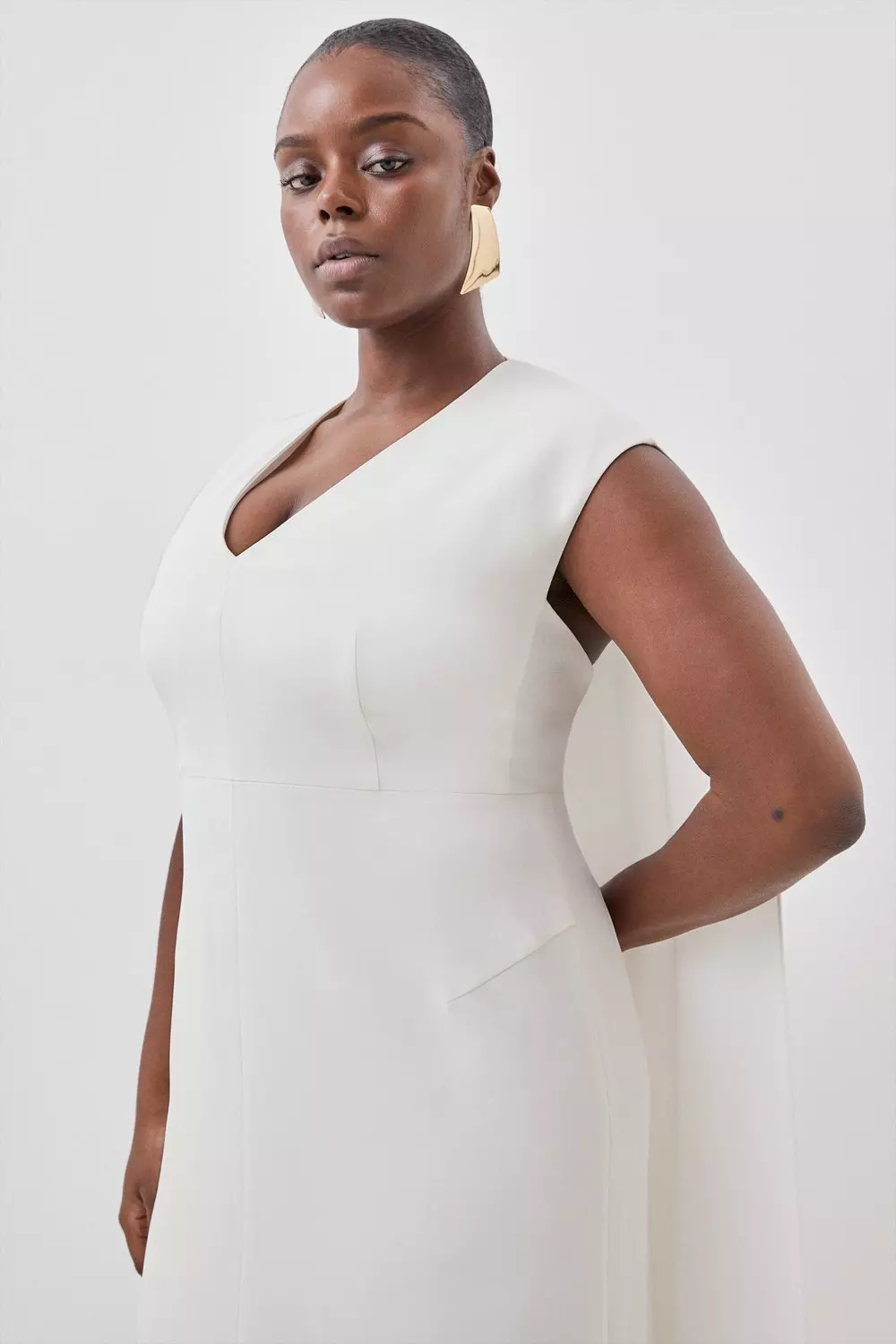 Plus size 2024 white cape