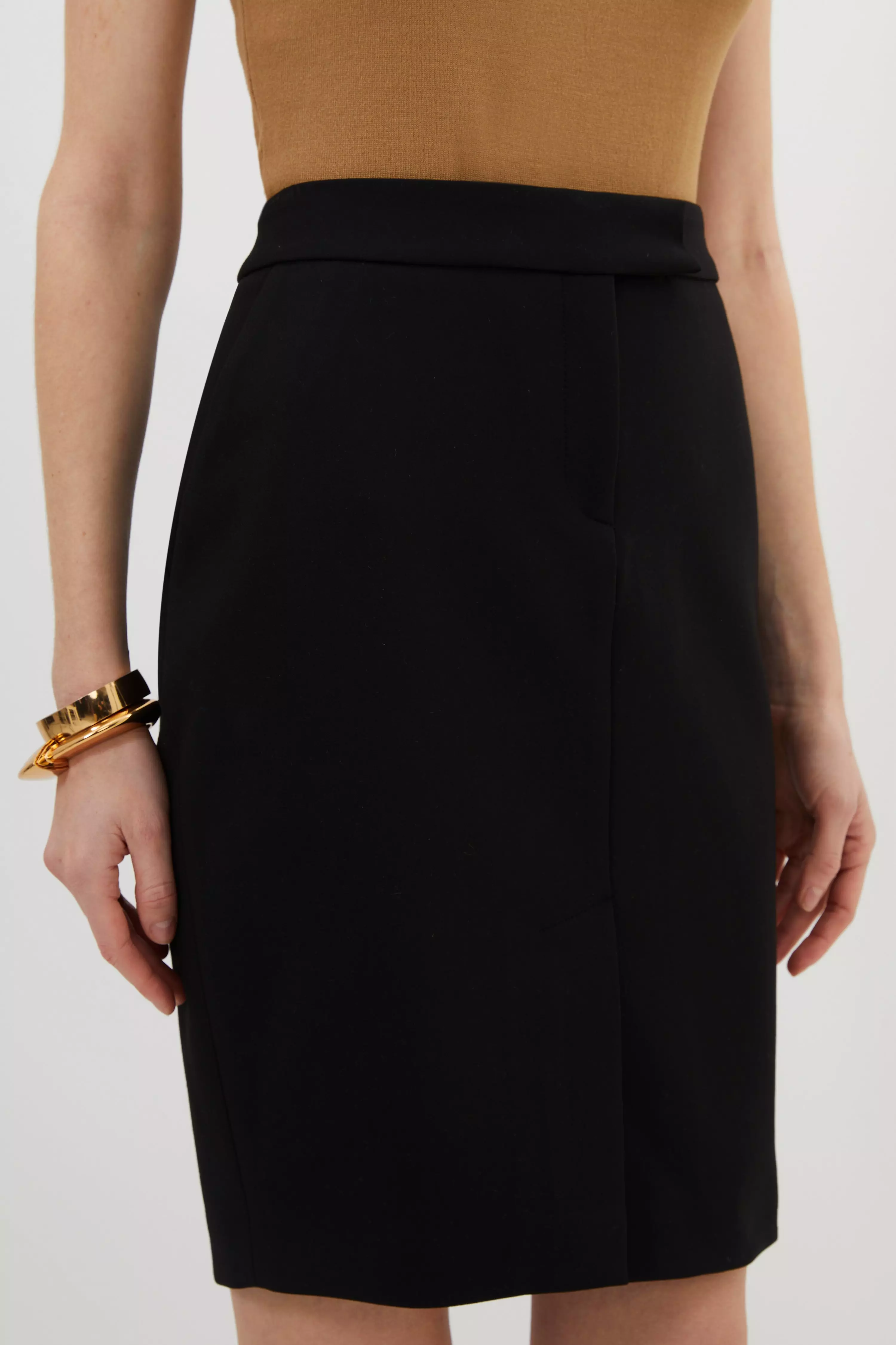 Mini pencil hotsell skirt with pockets