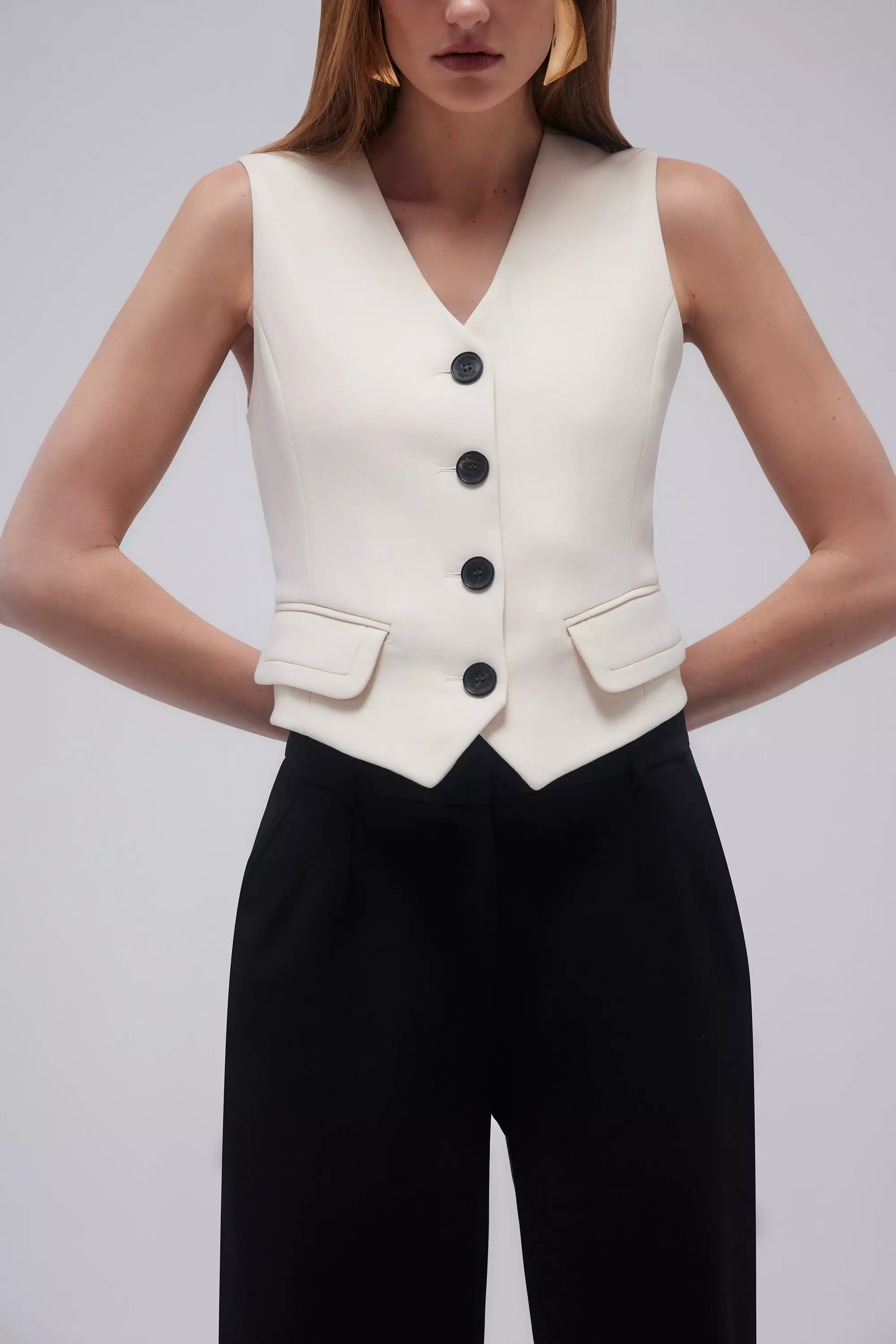 Buttoned vest hot sale