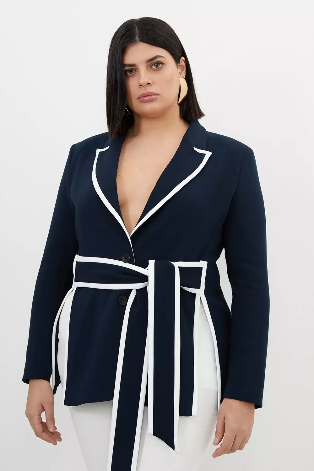 Plus size black and white outlet blazer