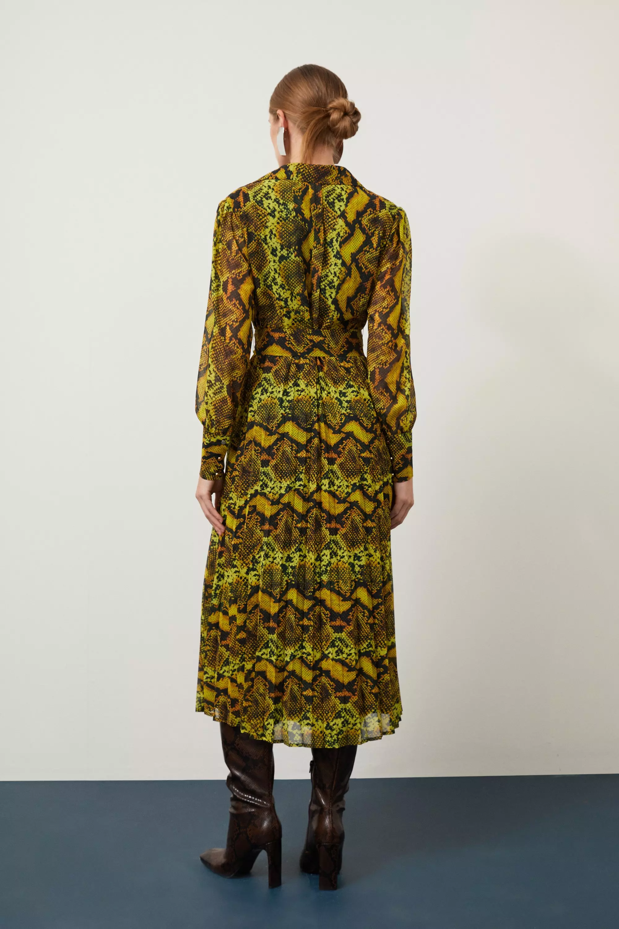 Long sleeve hotsell snake print dress