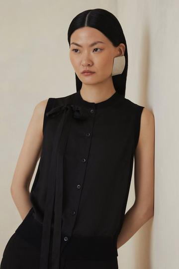 The Founder Linen Blend Satin Bow Detail Knit Vest black