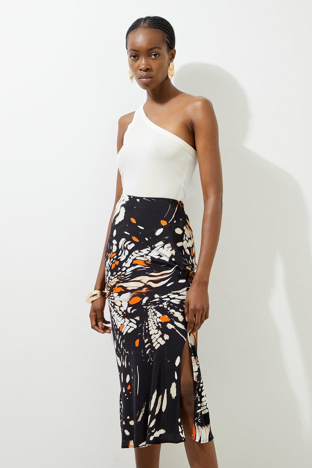 Butterfly Printed Viscose Crepe Woven Maxi Skirt - Black