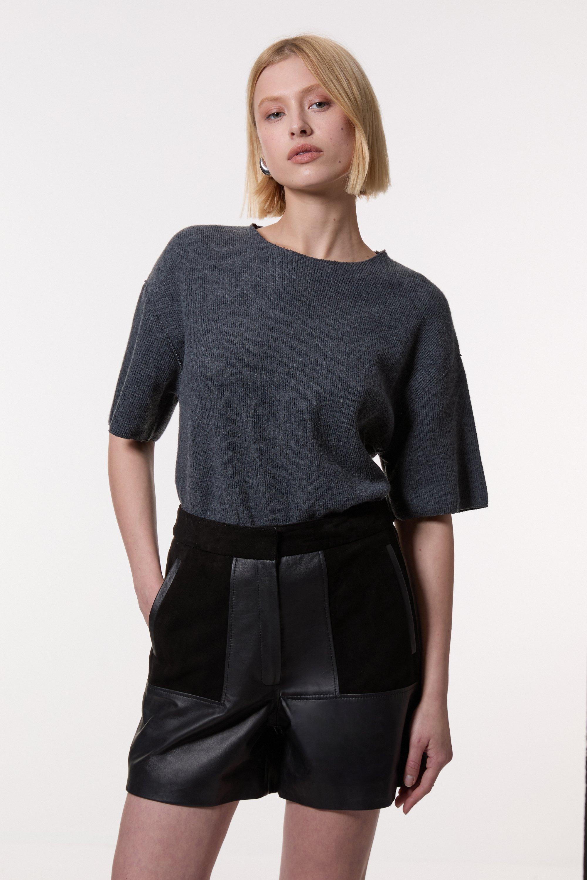 Leather & Suede Mix Tailored Shorts – Black