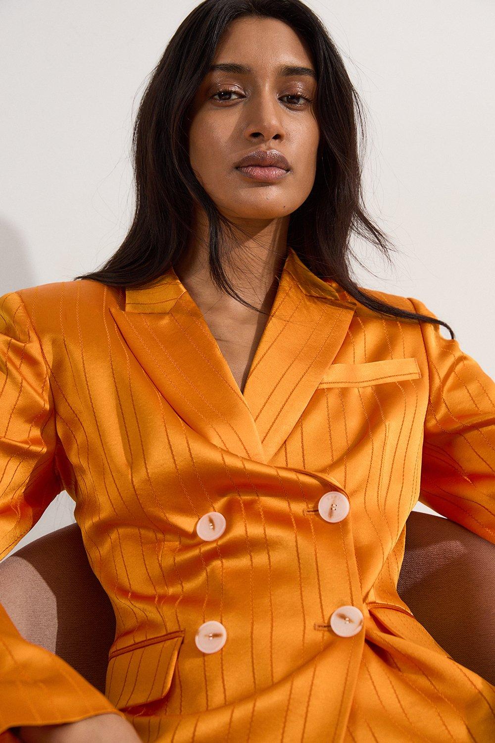 Petite Premium Satin Pinstripe Tuxedo Oversized Tailored Blazer – Mango