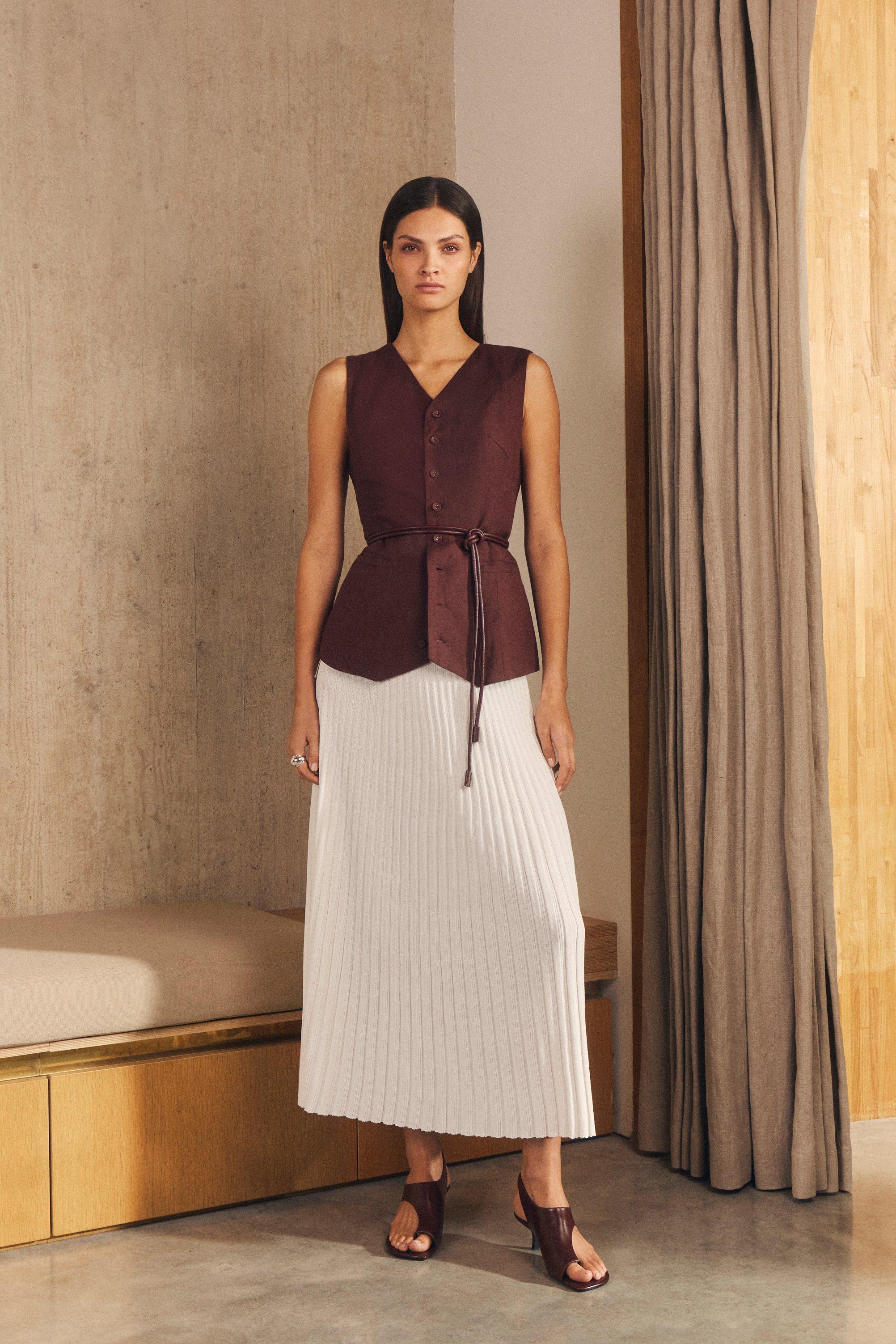 Pleated Rib Knitted Skirt - White