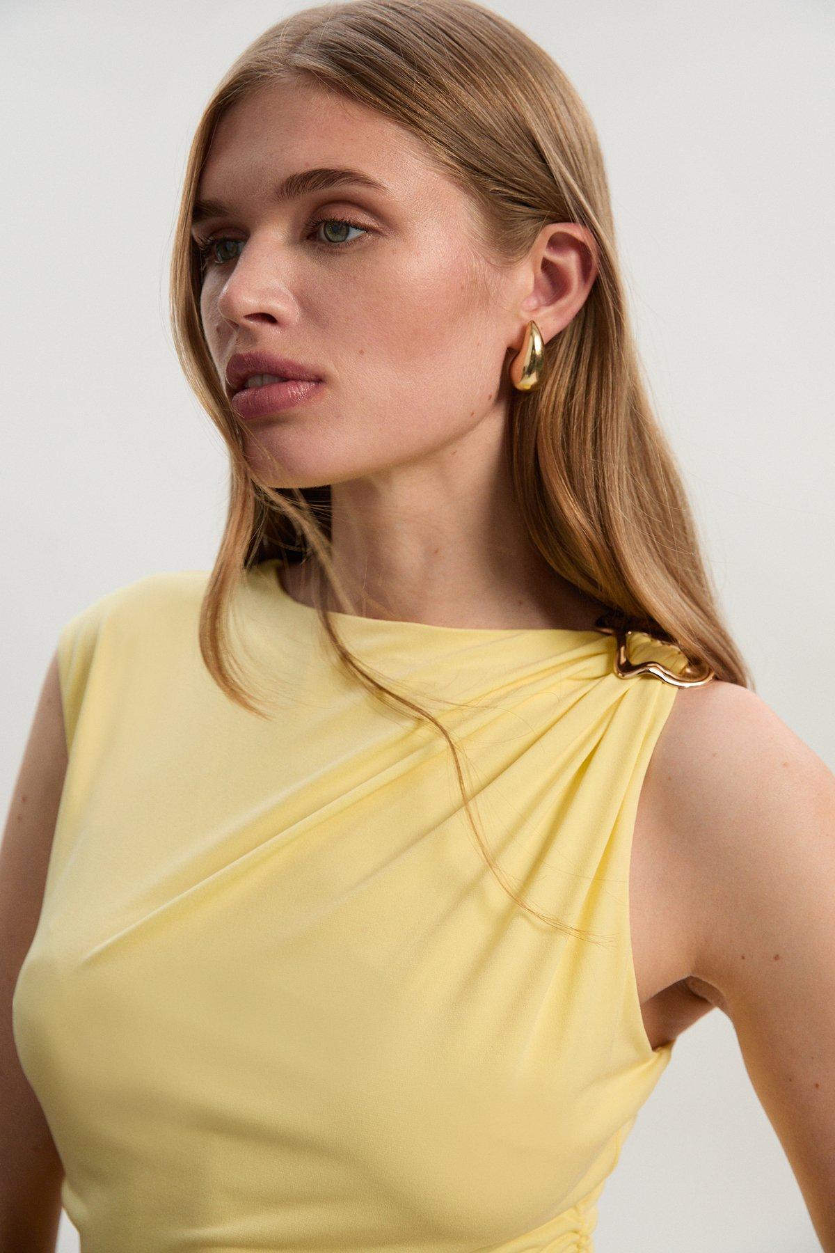 Drapey Crepe Trim Detail Ruched Top - Yellow