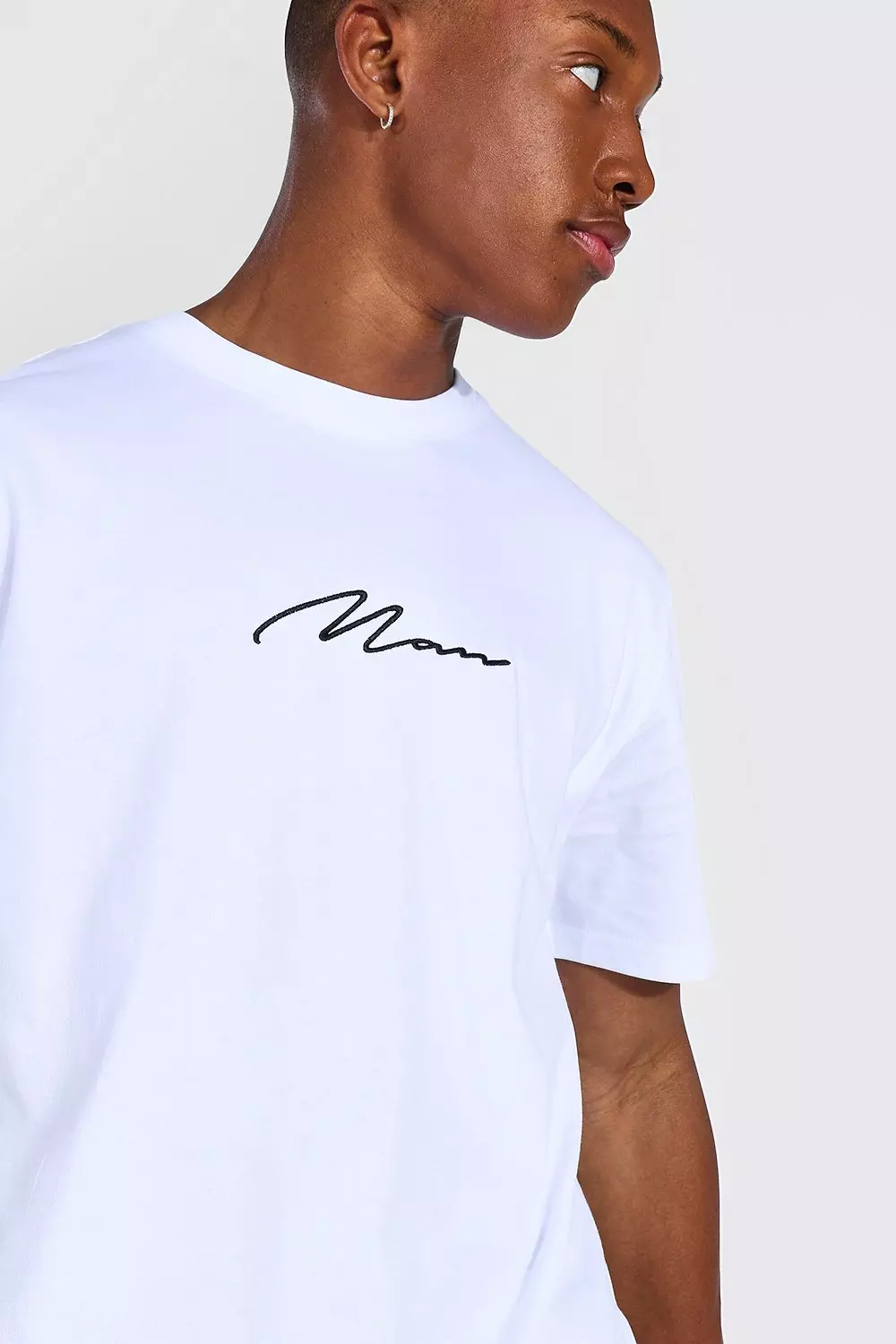 Man Signature Embroidered T shirt