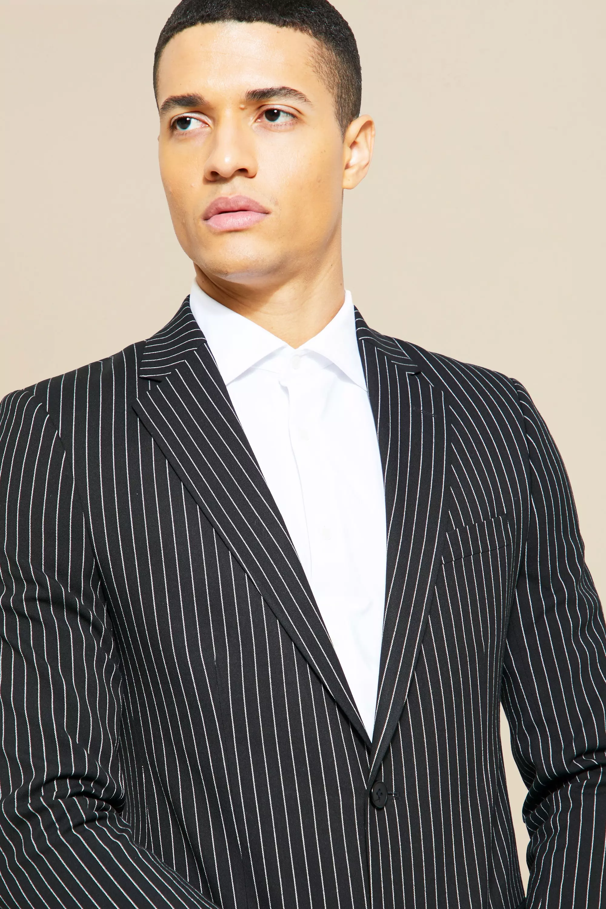 Pinstripe suit jacket outlet mens