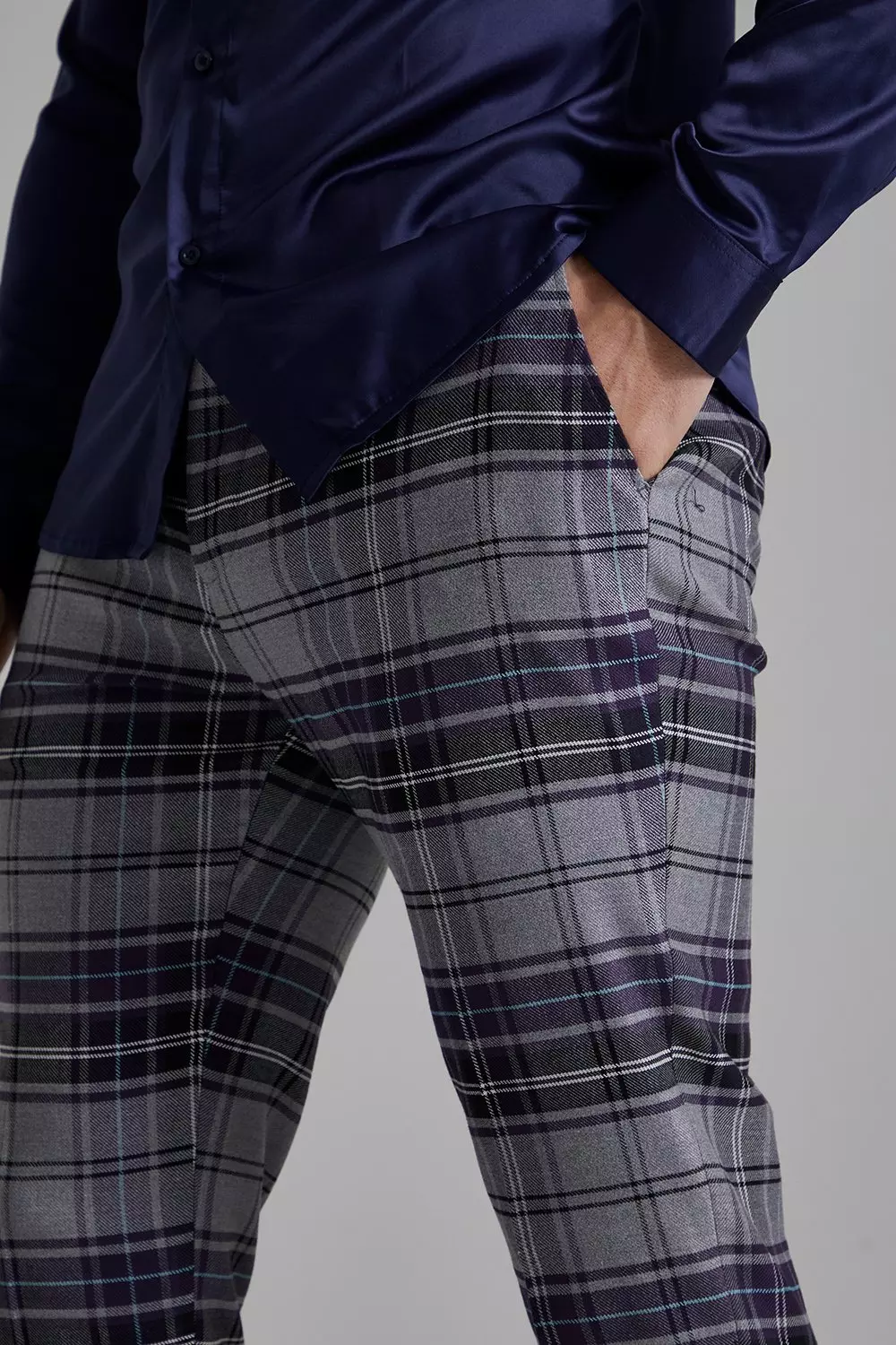 Purple plaid hot sale pants mens