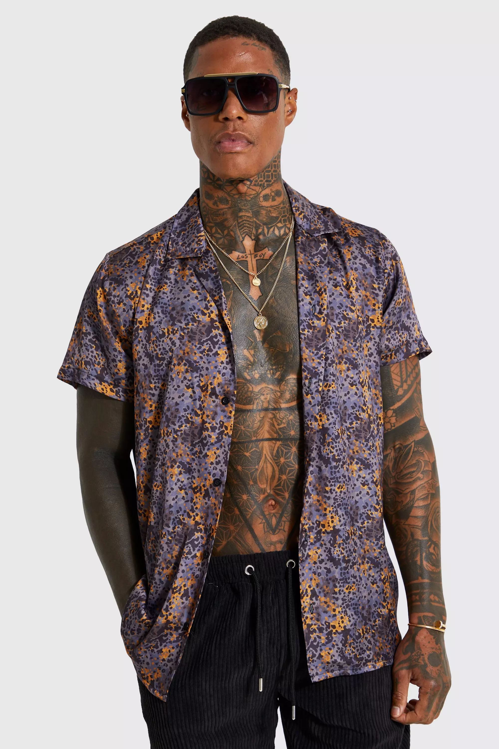 Short Sleeve Revere Satin Animal Shirt | boohooMAN UK