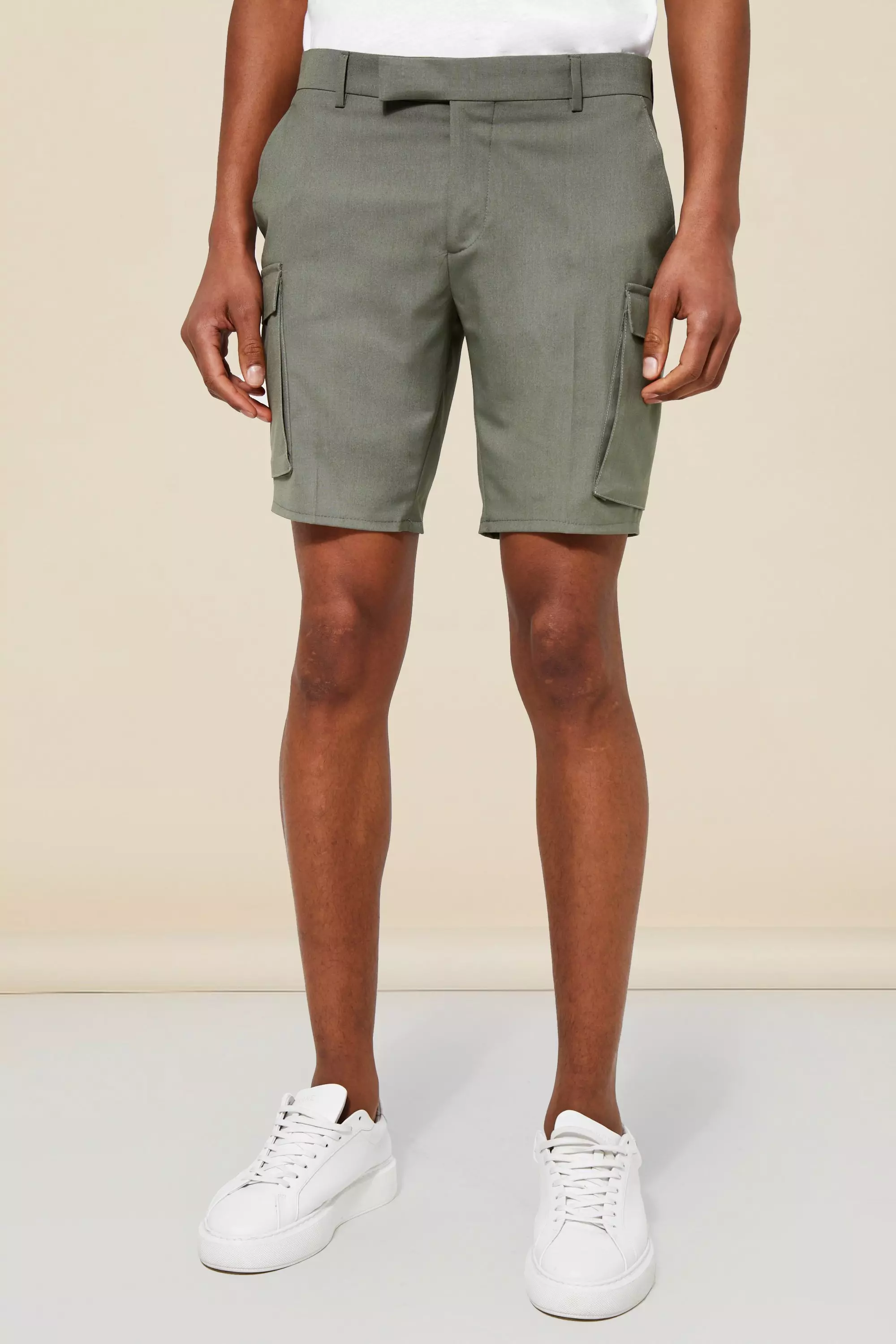 Tight store cargo shorts