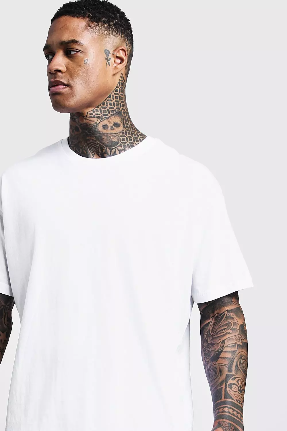 White crew discount neck t shirts