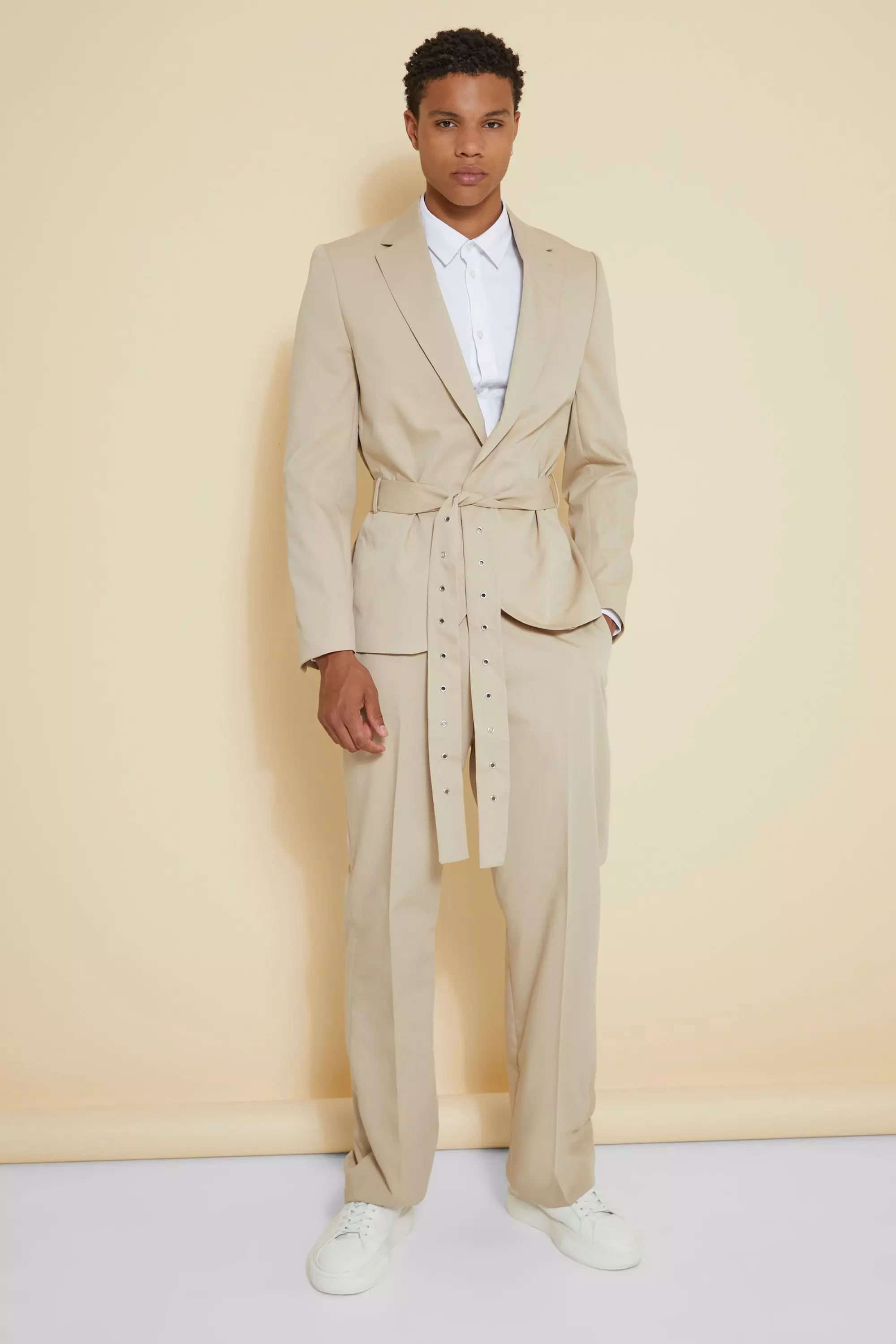 Relaxed Single Breasted Belted Suit Jacket